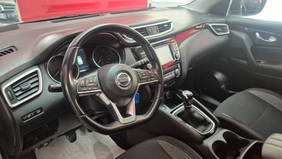 Nissan Qashqai 1.5 dCi 115 CV DCT Business (9)