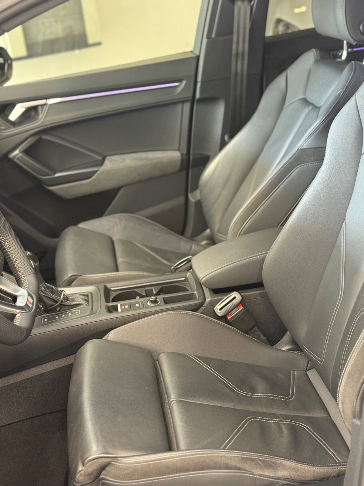Audi Q3 Sportback 40 TDI quattro S tronic S line edition (9)