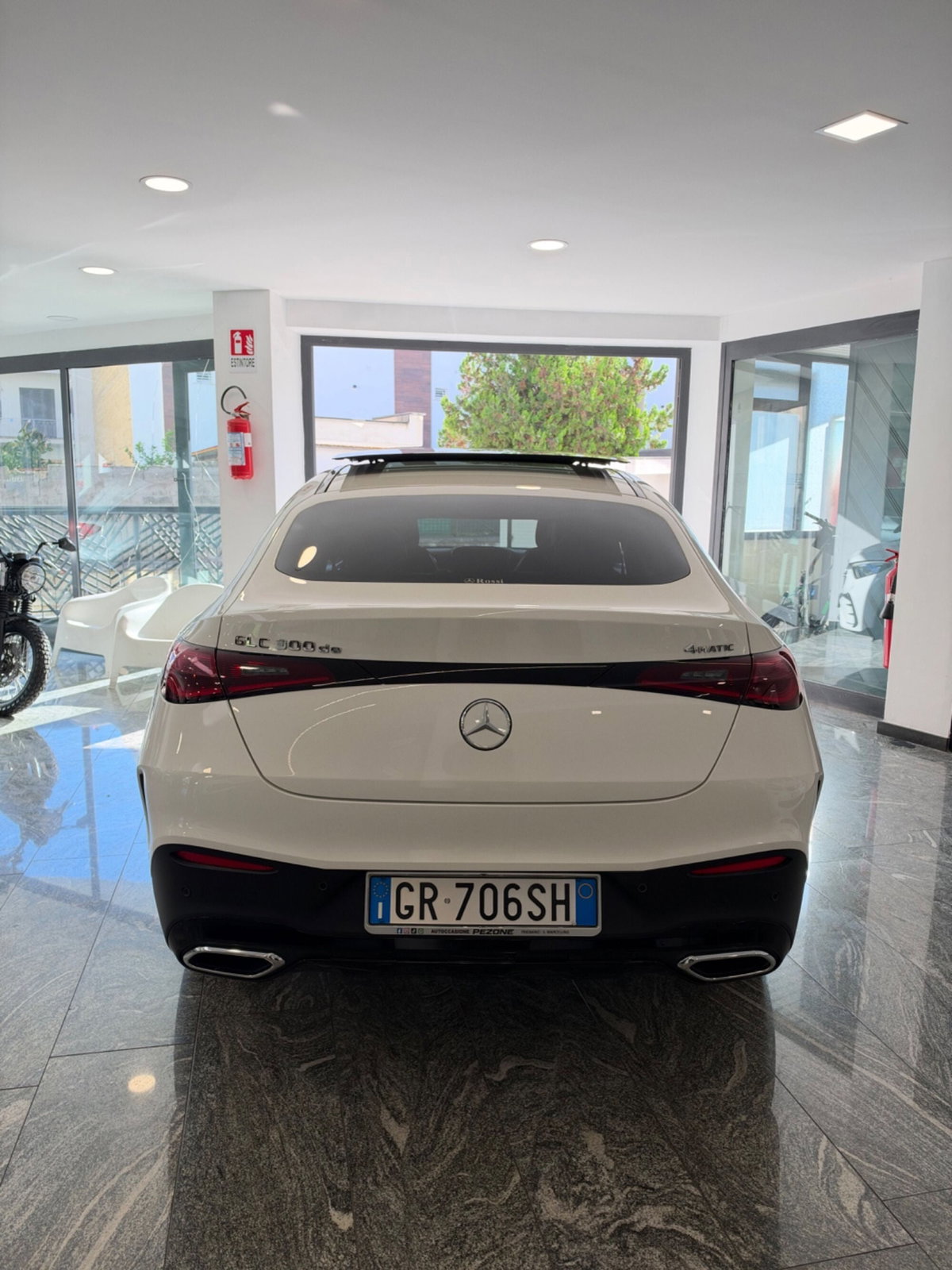 Mercedes-Benz GLC Coupé 300 de 4Matic Plug-in hybrid Coupé Premium Plus (3)