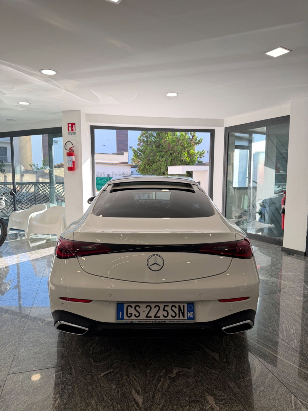 Mercedes-Benz CLE Coupé 220 d AMG Line Premium Plus auto (3)