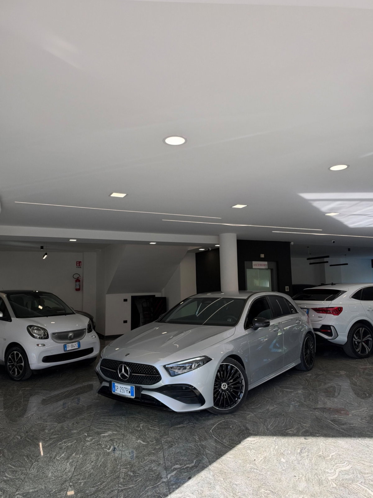 Mercedes-Benz Classe A Sedan 200 d AMG Line Advanced Plus auto
