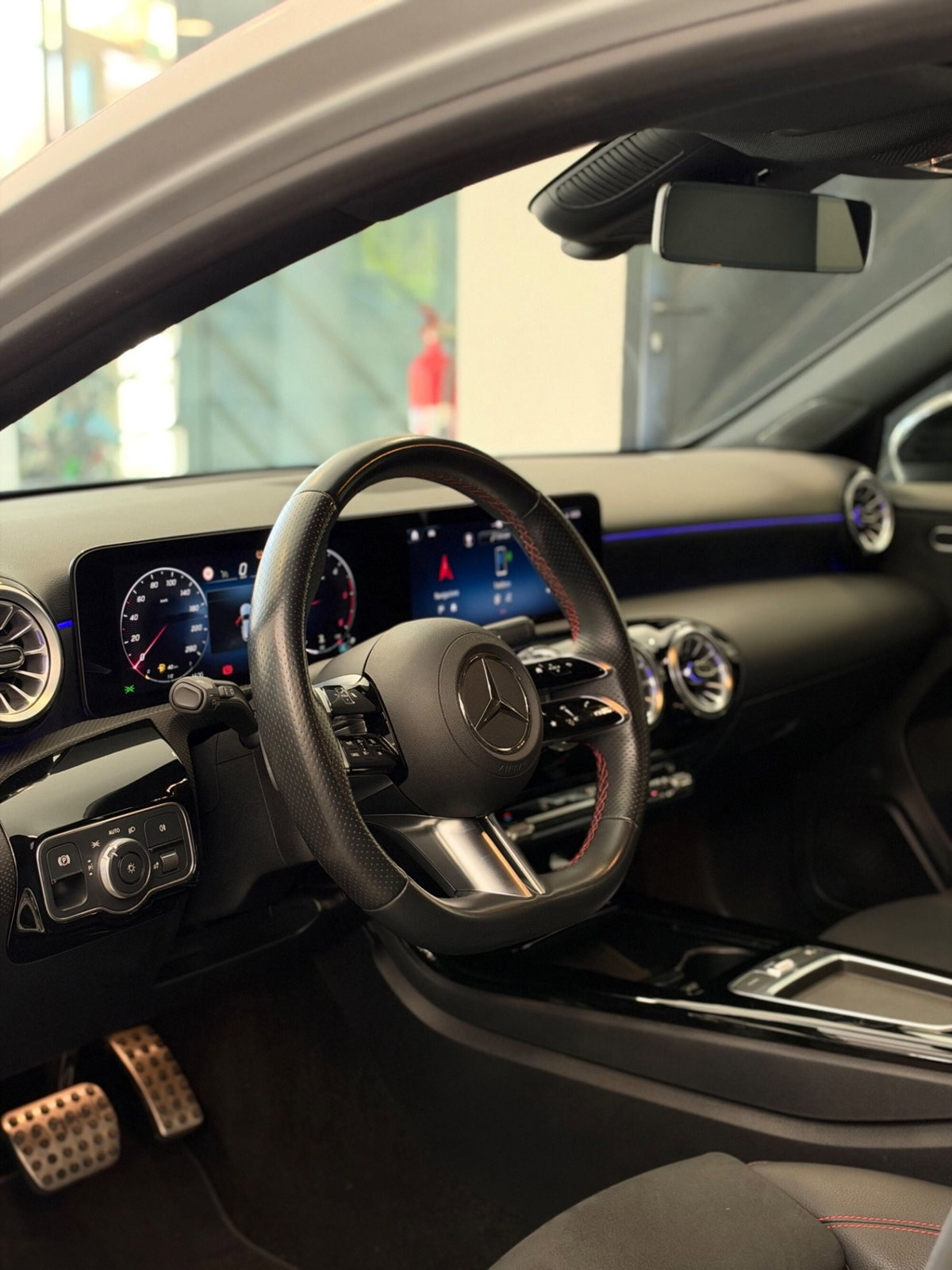 Mercedes-Benz Classe A Sedan 200 d AMG Line Advanced Plus auto (8)