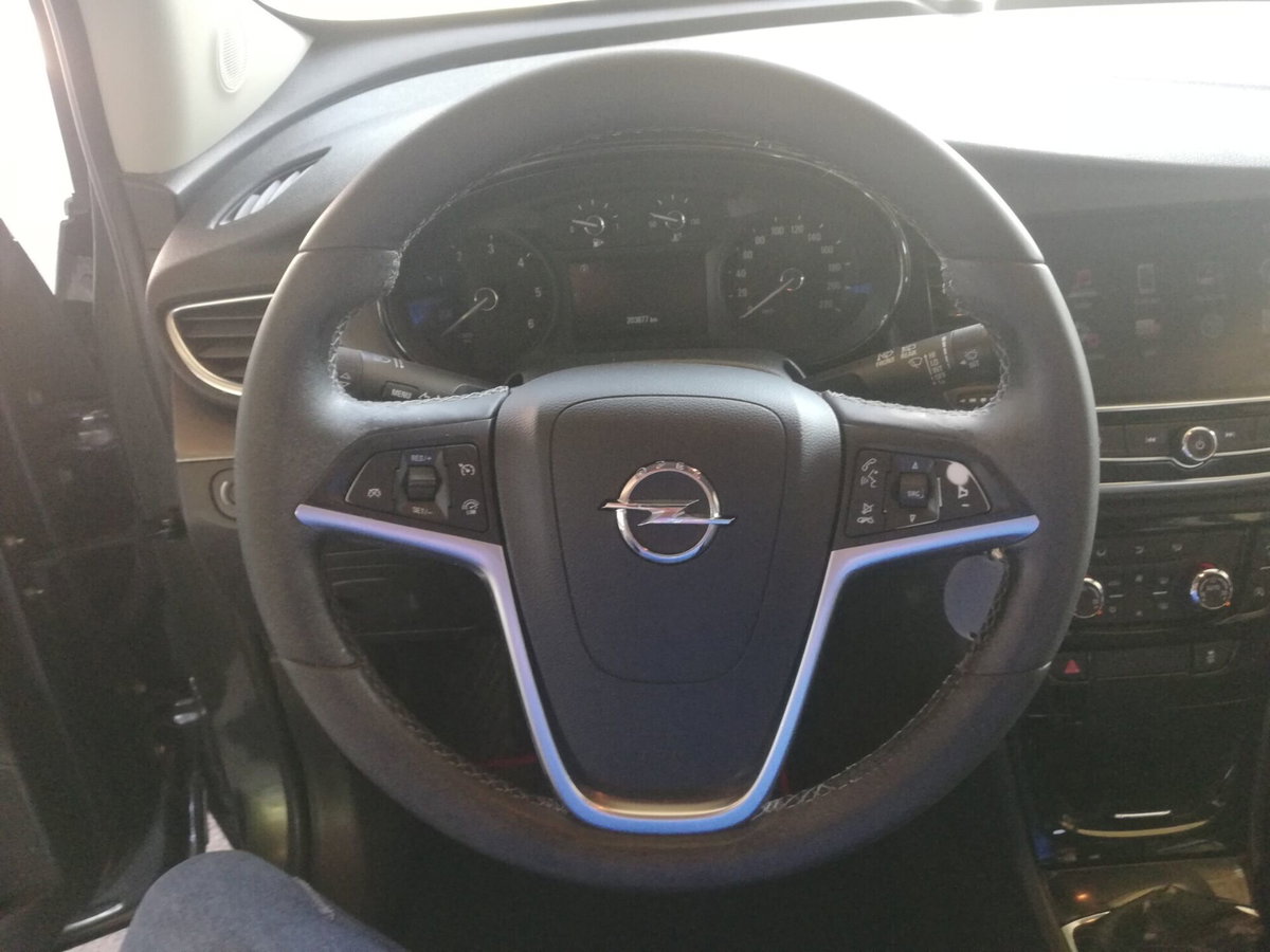 Opel Mokka 1.6 CDTI Ecotec 136CV 4x4 Start&Stop Vision (9)