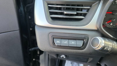 Renault Captur TCe 100 CV GPL FAP Zen (19)