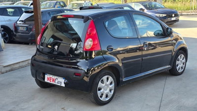 Peugeot 107 68CV 5p. Urban Move (4)