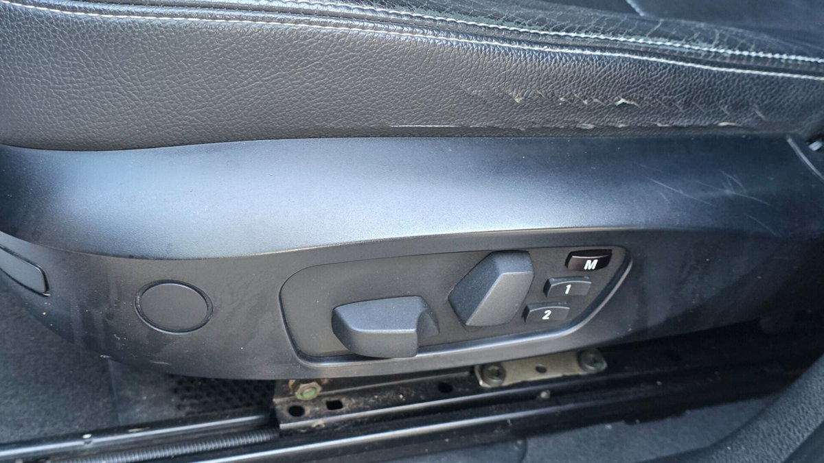 BMW X3 xDrive20d Futura (10)