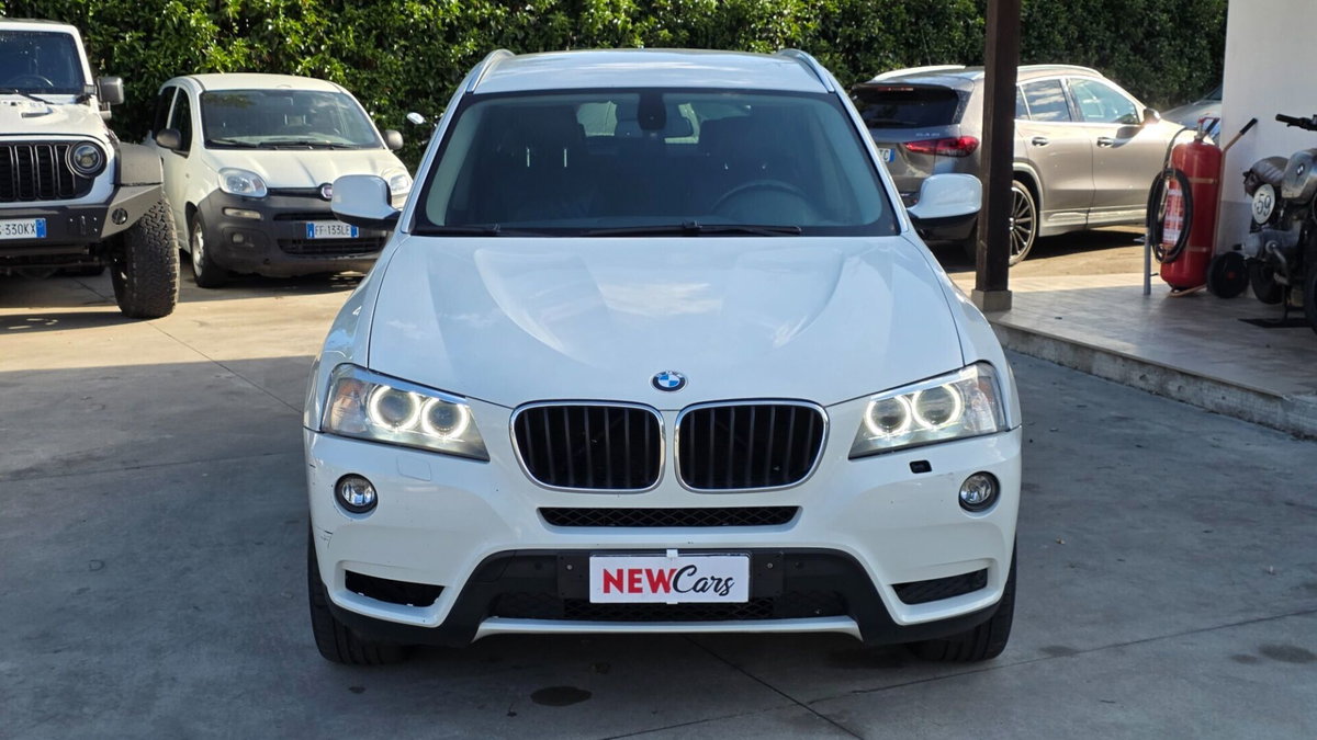 BMW X3 xDrive20d Futura (2)