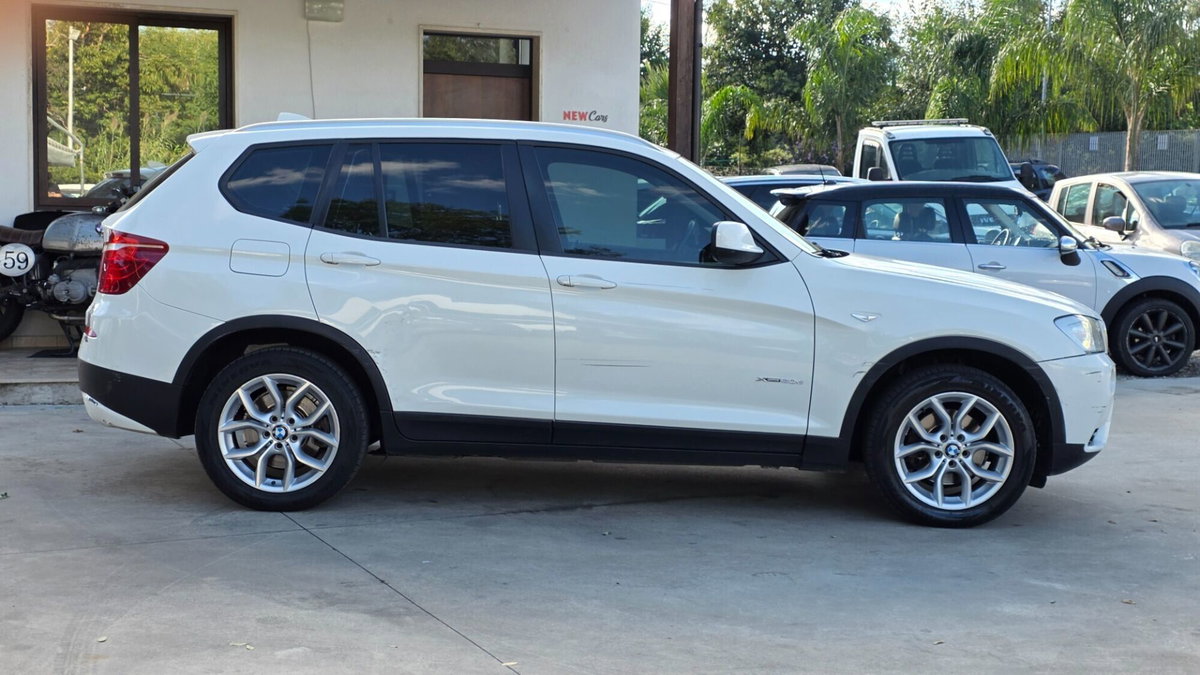 BMW X3 xDrive20d Futura (7)