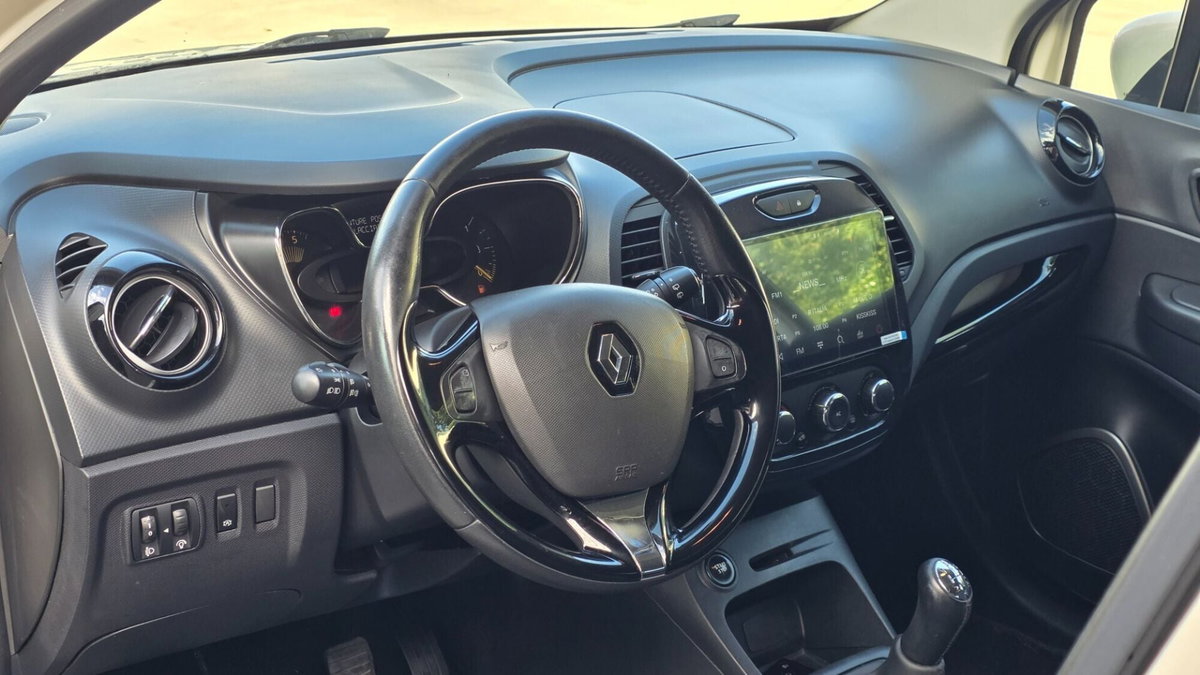 Renault Captur 1.5 dCi 8V 90 CV Start&Stop Energy R-Link (10)