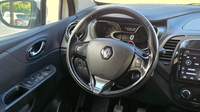 Renault Captur 1.5 dCi 8V 90 CV Start&Stop Energy R-Link (16)