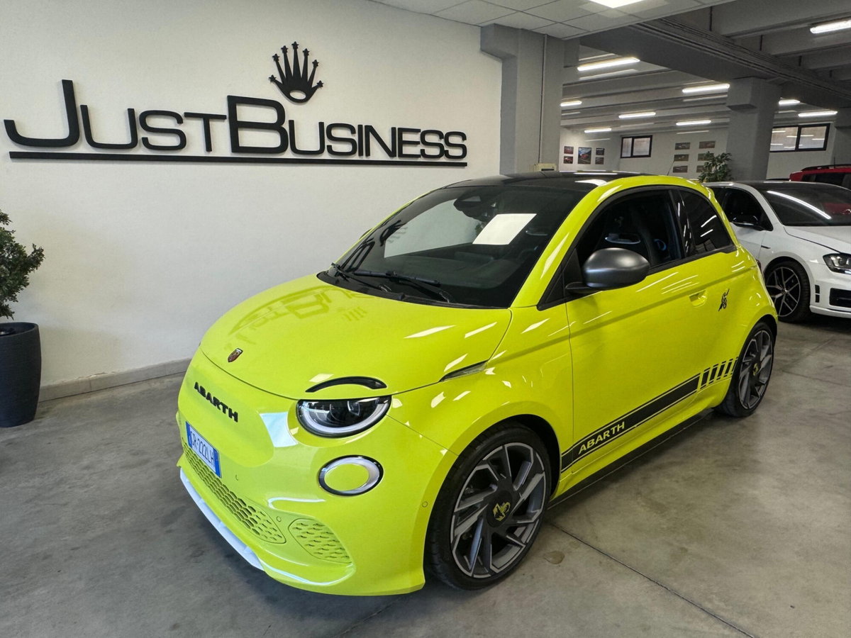Abarth 500e Cabrio 42 kWh (3)