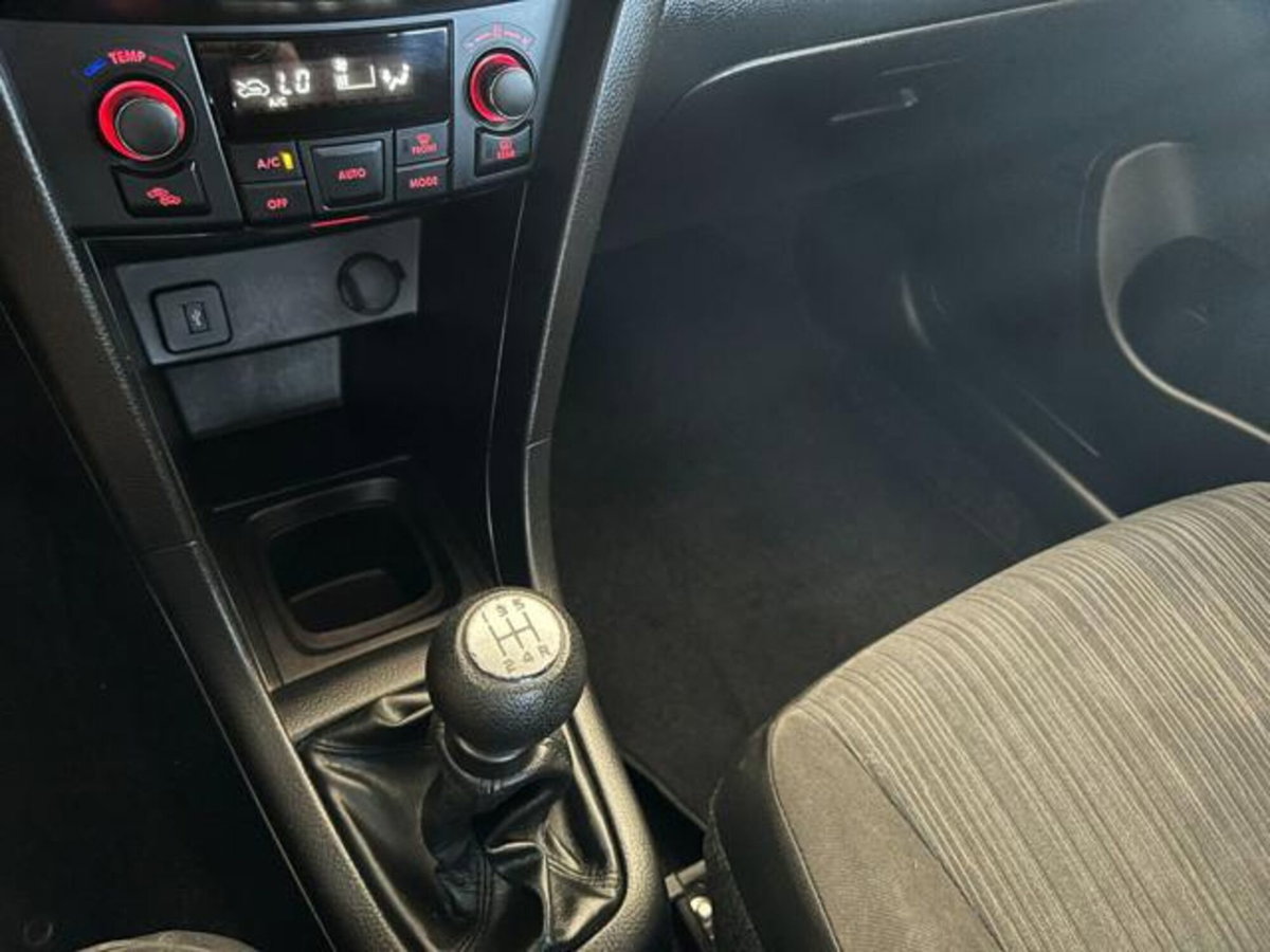 Suzuki Swift 1.2 VVT 5 porte B-Top (15)