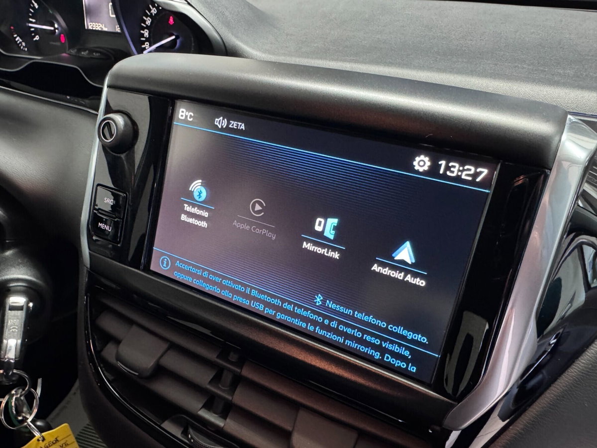 Peugeot 208 82 5 porte Access (14)