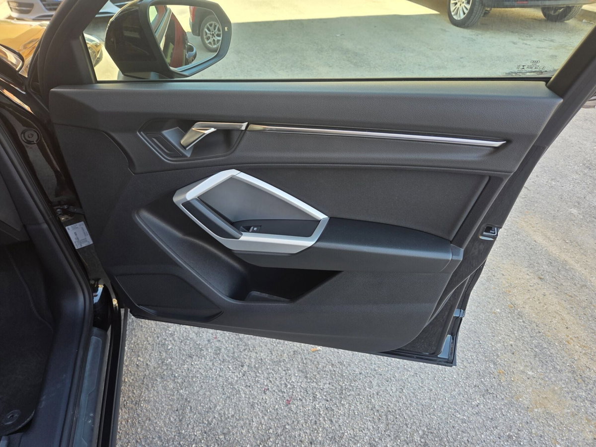 Audi Q3 Sportback 35 TDI S line edition (19)