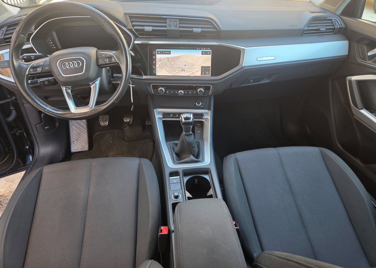 Audi Q3 Sportback 35 TDI S line edition (9)