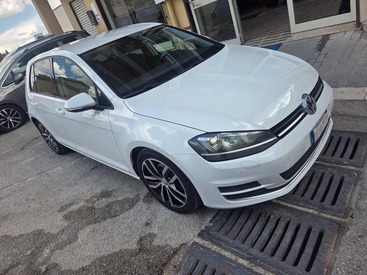Volkswagen Golf 2.0 TDI 5p. Highline BlueMotion Technology (4)