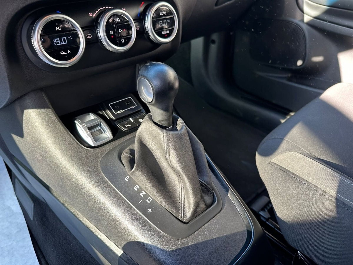 Alfa Romeo Giulietta 1.6 JTDm Ti 120cv (11)