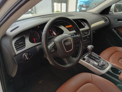 Audi A4 Avant 2.0 TDI 143CV F.AP. multitronic Advanced (9)