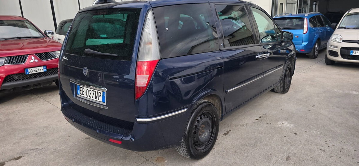 Lancia Phedra MJT 136 CV Oro Plus (11)