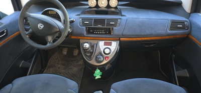 Lancia Phedra MJT 136 CV Oro Plus (4)