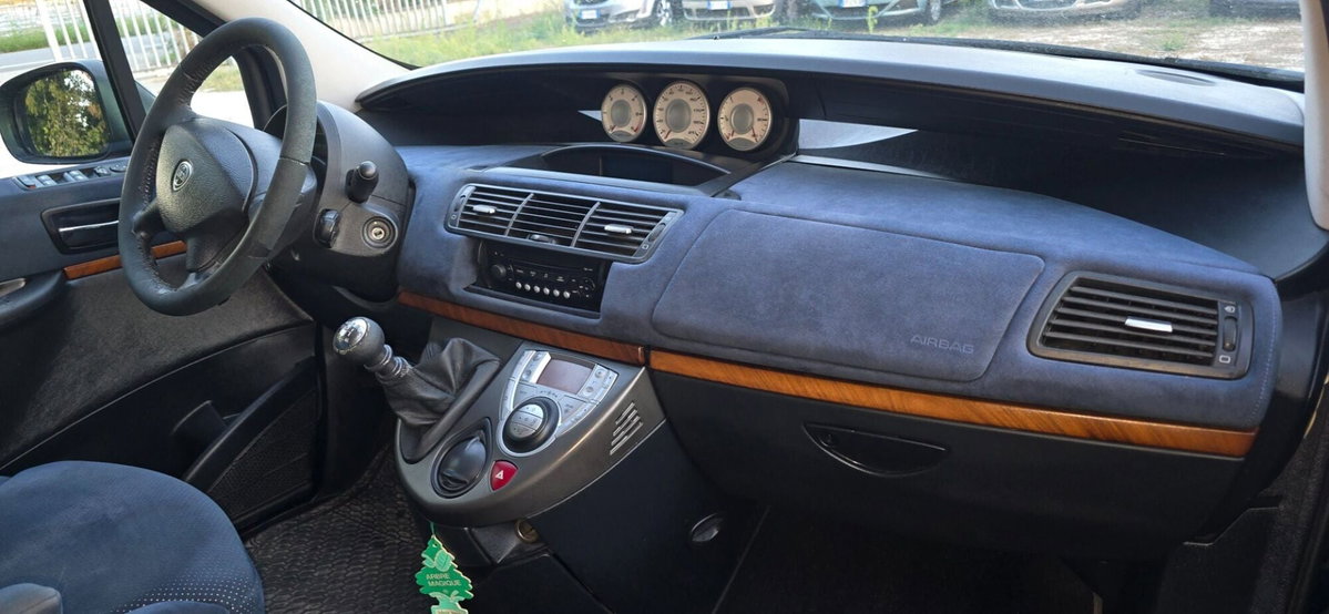 Lancia Phedra MJT 136 CV Oro Plus (5)
