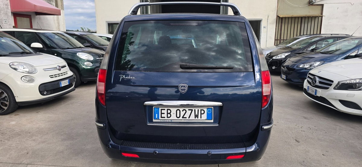 Lancia Phedra MJT 136 CV Oro Plus (8)