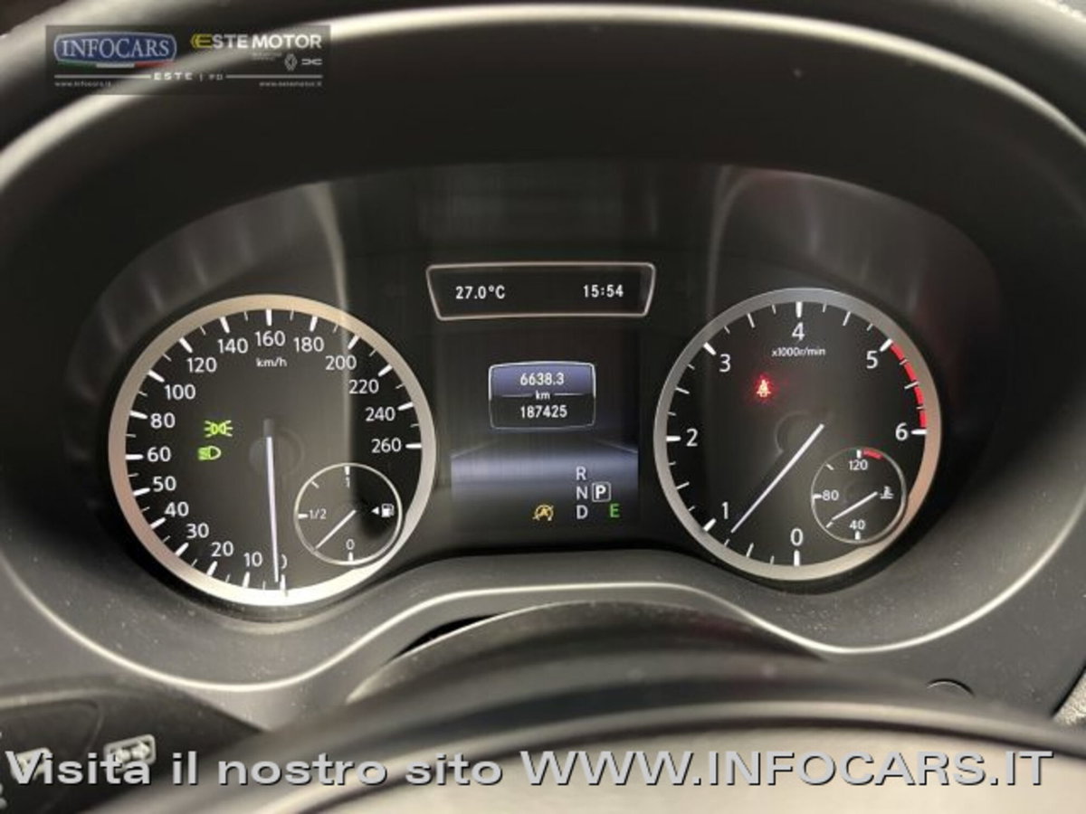 Infiniti Q30 1.5 diesel DCT Premium (12)