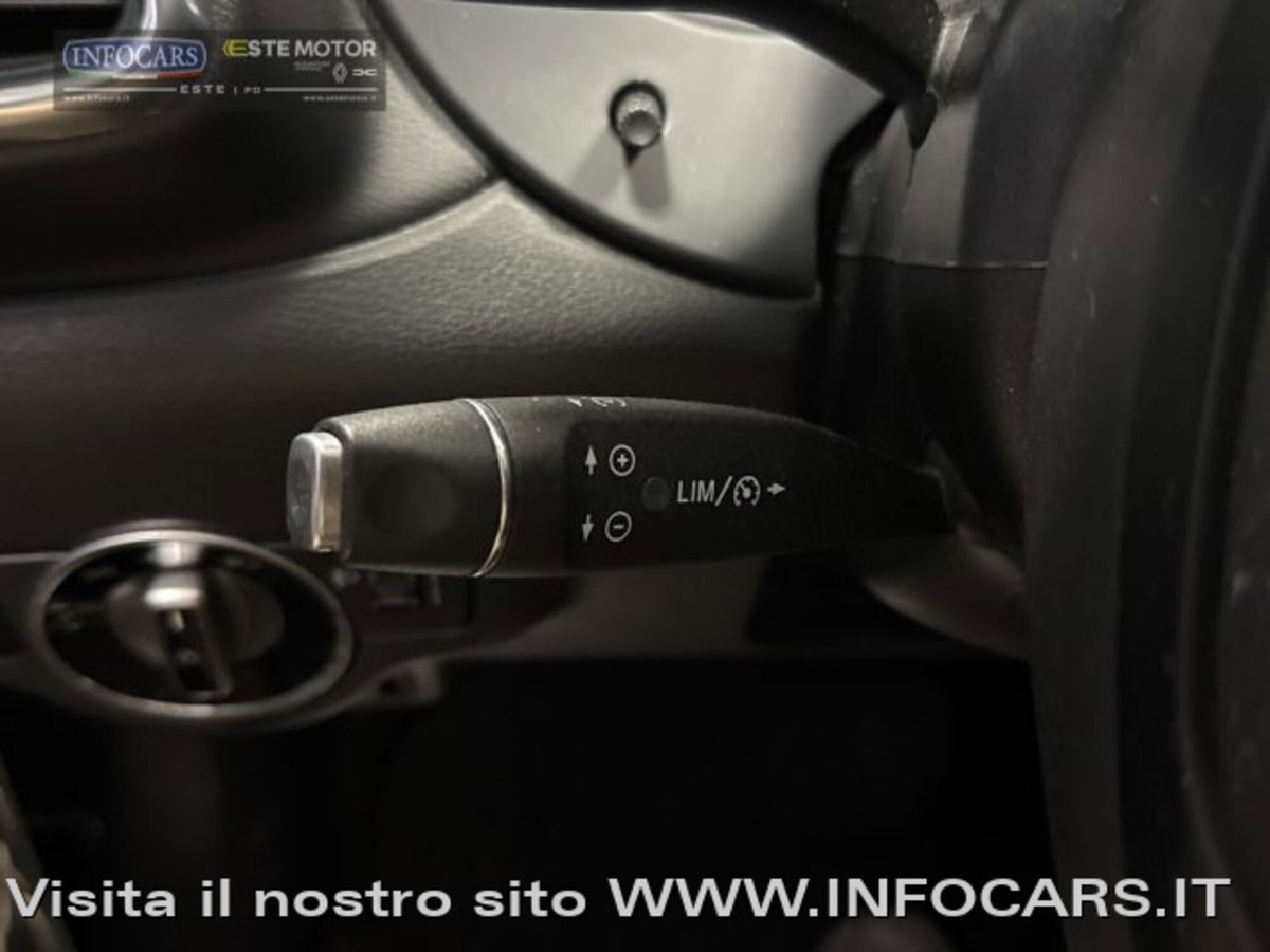 Infiniti Q30 1.5 diesel DCT Premium (17)