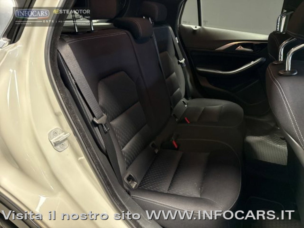 Infiniti Q30 1.5 diesel DCT Premium (8)