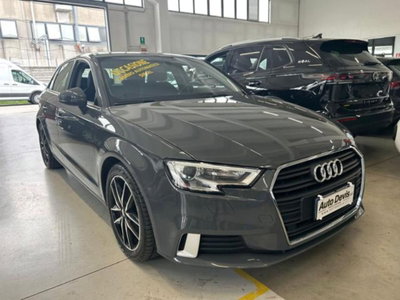 Audi A3 1.6 TDI 116 CV S tronic Business (2)
