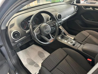 Audi A3 1.6 TDI 116 CV S tronic Business (9)