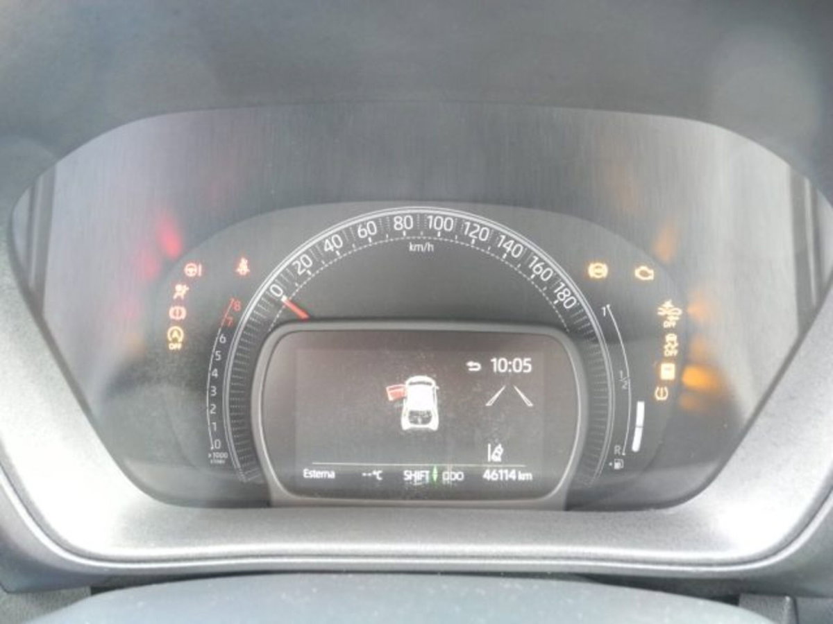 Toyota Aygo X 1.0 VVT-i 72 CV 5p. Undercover S-CVT (17)
