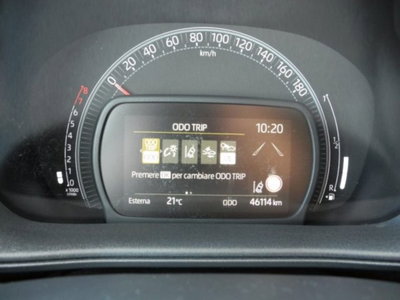 Toyota Aygo X 1.0 VVT-i 72 CV 5p. Undercover S-CVT (19)