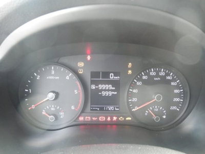 Kia Stonic 1.6 CRDi 110 CV Urban (17)