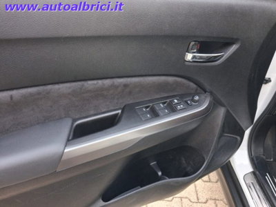 Suzuki Vitara 1.4 Hybrid Starview (13)