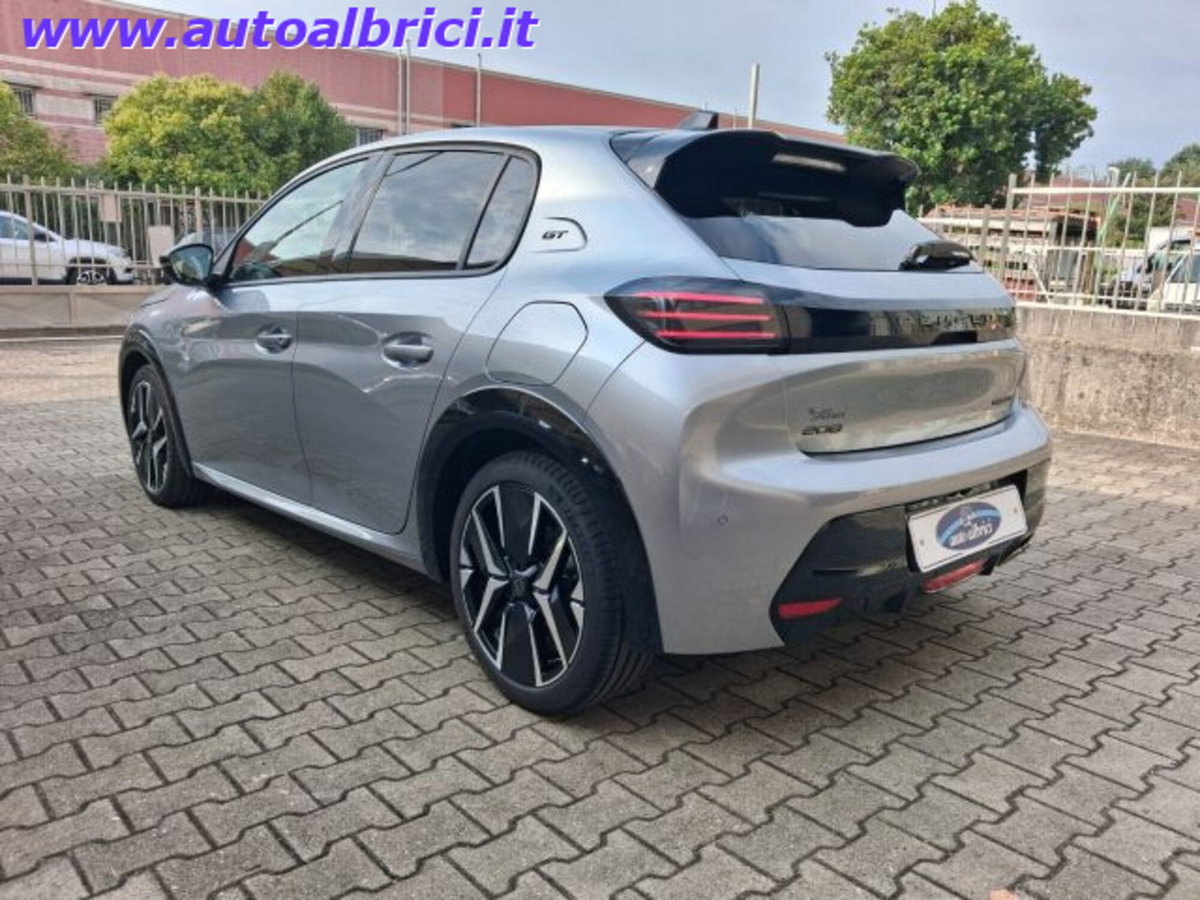 Peugeot 208 51 kWh GT (5)