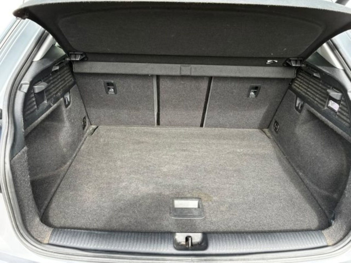 Audi Q2 Q2 30 TDI (13)