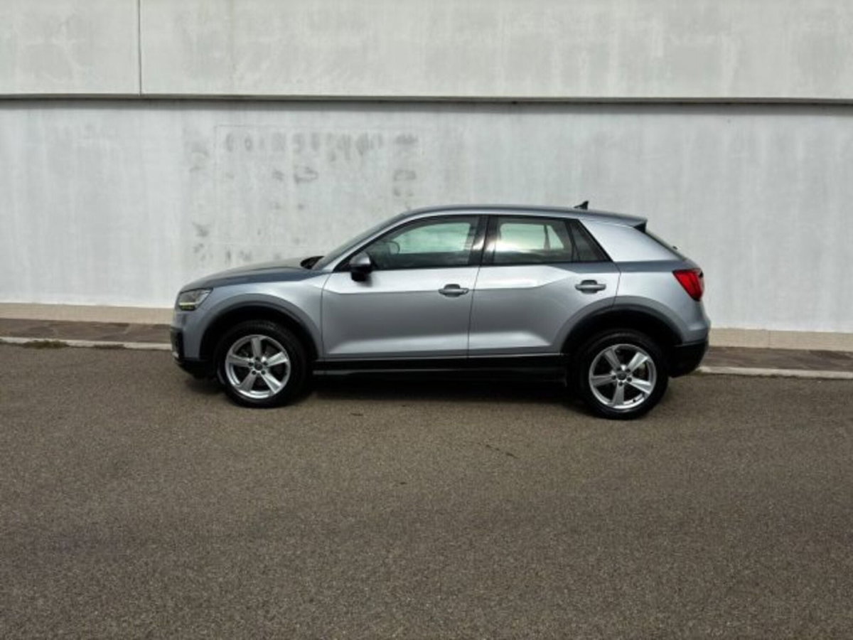 Audi Q2 Q2 30 TDI (4)