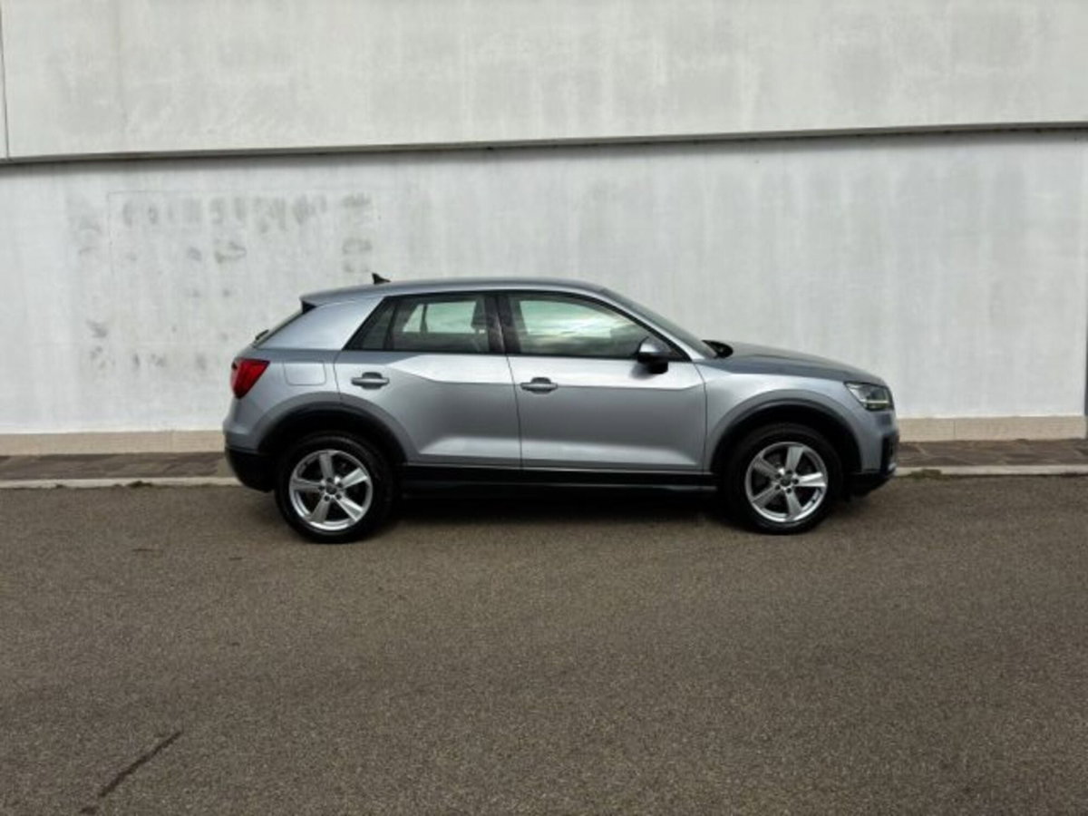 Audi Q2 Q2 30 TDI (8)