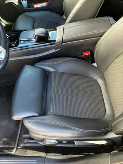 Mercedes-Benz Classe A Sedan 180 d Automatic 4p. Premium (8)