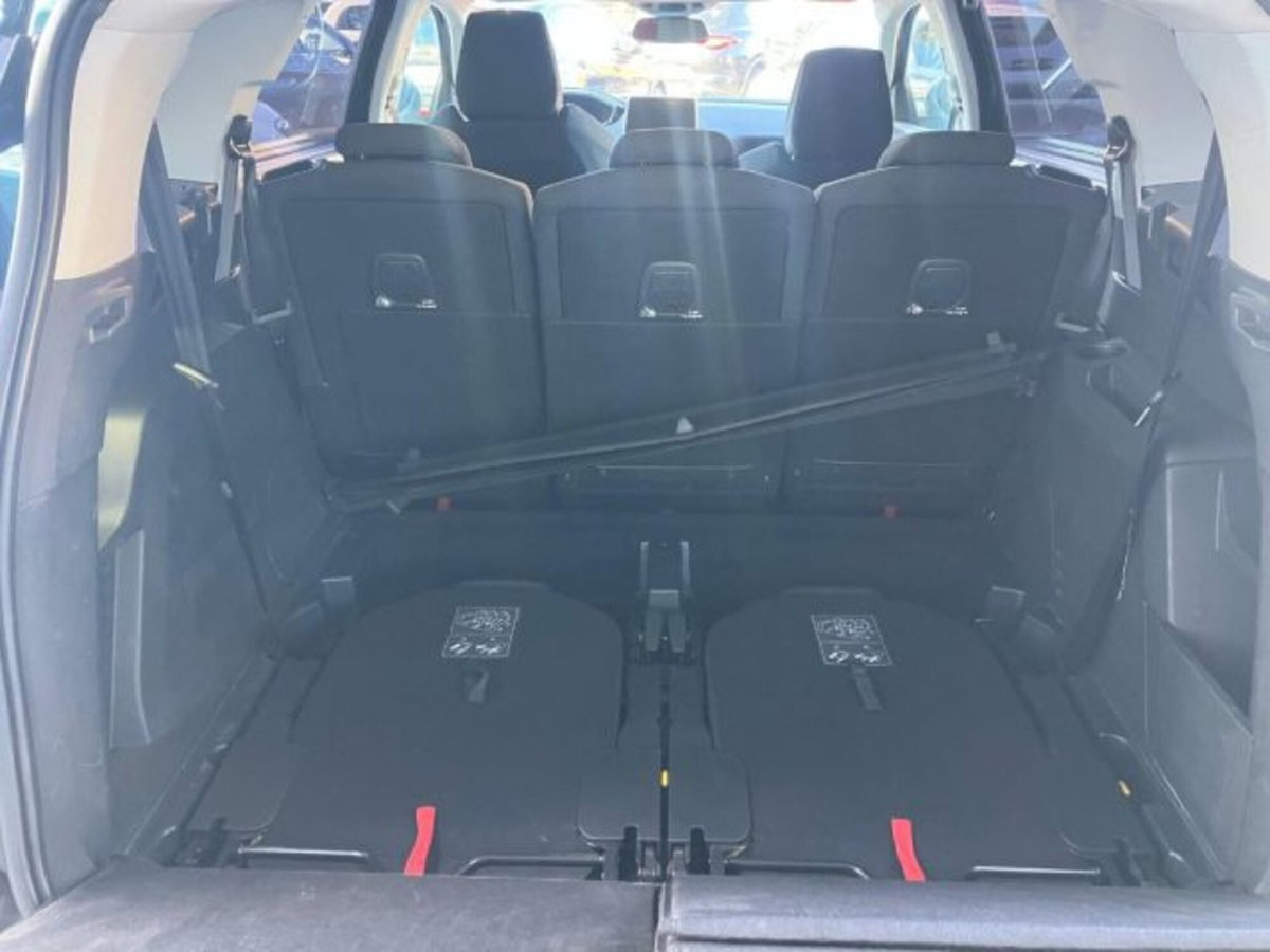 Peugeot 5008 BlueHDi 130 S&S EAT8 Allure (18)