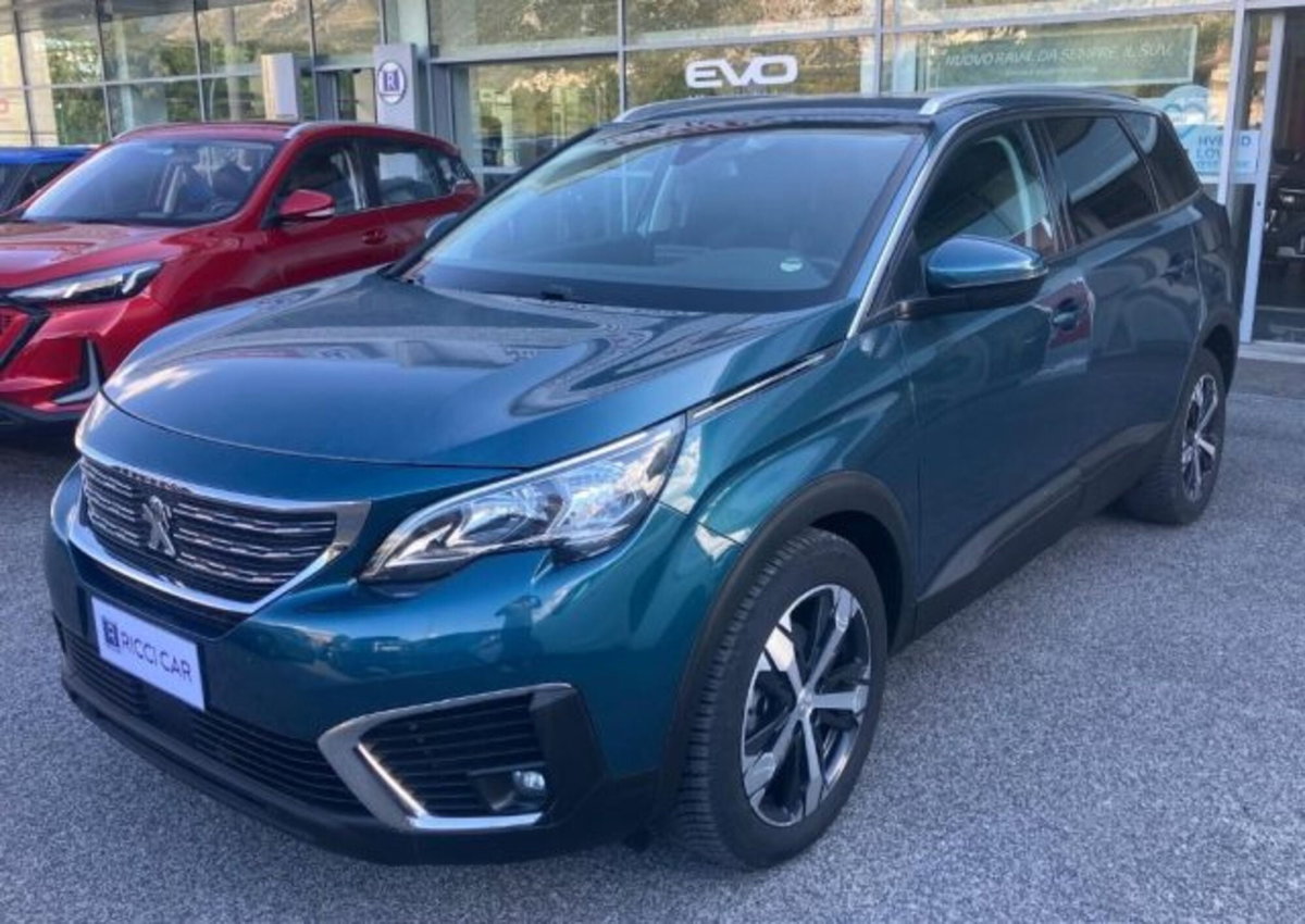 Peugeot 5008 BlueHDi 130 S&S EAT8 Allure (2)