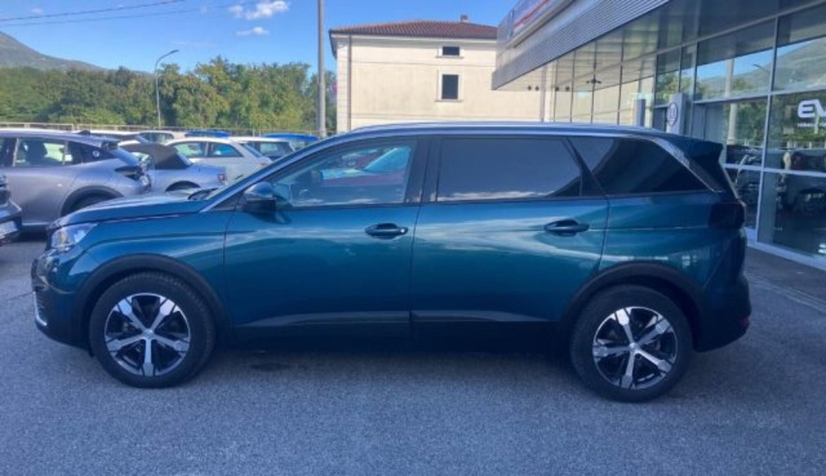Peugeot 5008 BlueHDi 130 S&S EAT8 Allure (3)