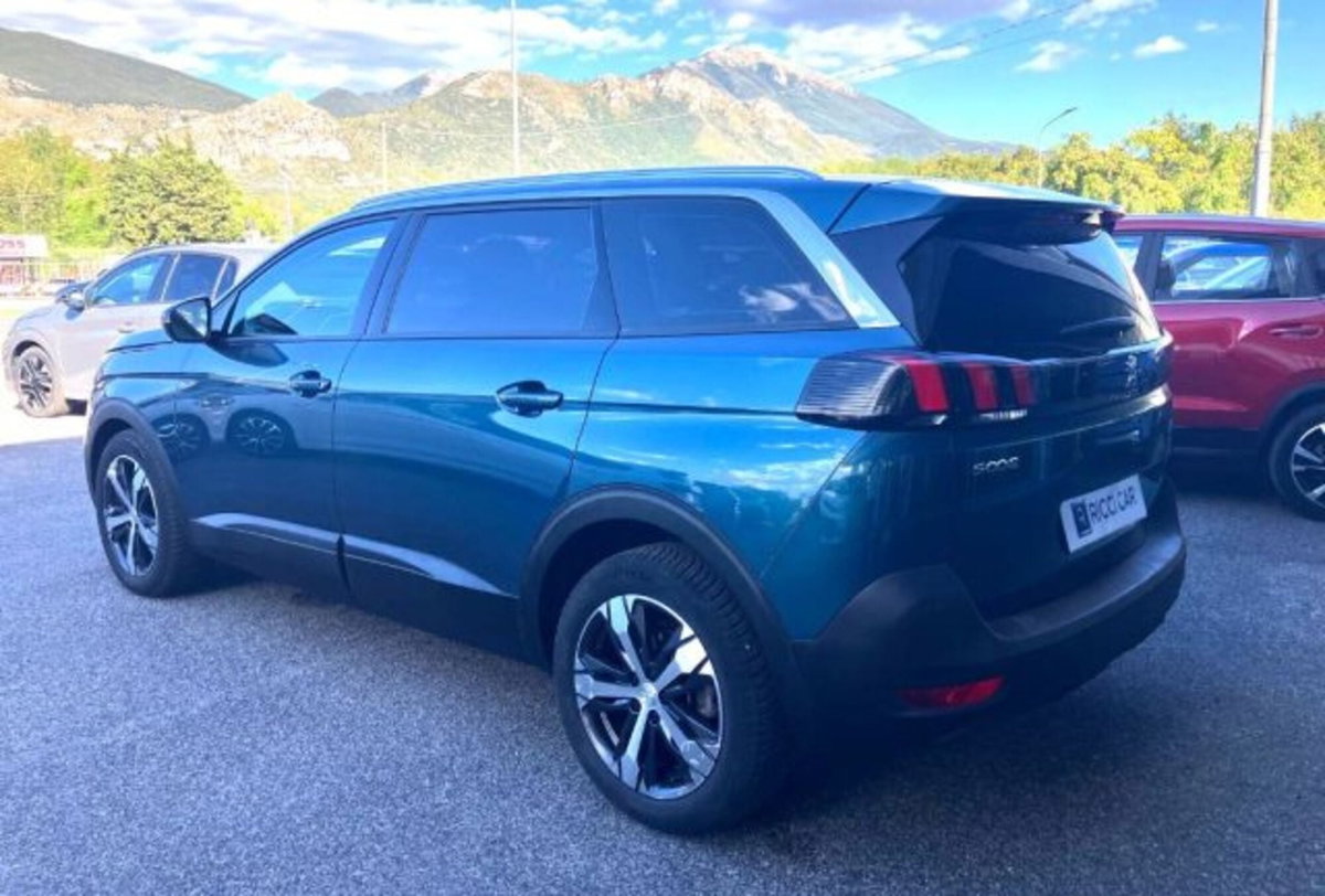 Peugeot 5008 BlueHDi 130 S&S EAT8 Allure (4)