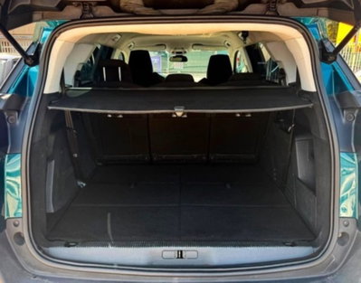 Peugeot 5008 BlueHDi 130 S&S EAT8 Allure (9)