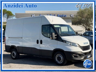 Iveco Daily Furgone 35S12DV CRV 2.3 HPT PLM-TM-DC 5p. Furgone usato