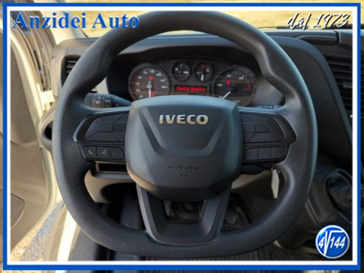 Iveco Daily Furgone 35S12DV CRV 2.3 HPT PLM-TM-DC 5p. Furgone (10)