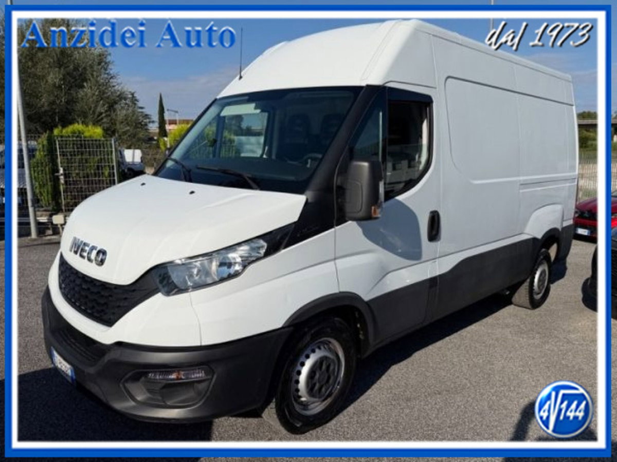 Iveco Daily Furgone 35S12DV CRV 2.3 HPT PLM-TM-DC 5p. Furgone (3)