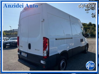 Iveco Daily Furgone 35S12DV CRV 2.3 HPT PLM-TM-DC 5p. Furgone (6)