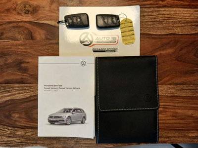 Volkswagen Passat Variant 2.0 TDI SCR 122 CV EVO DSG Business (15)